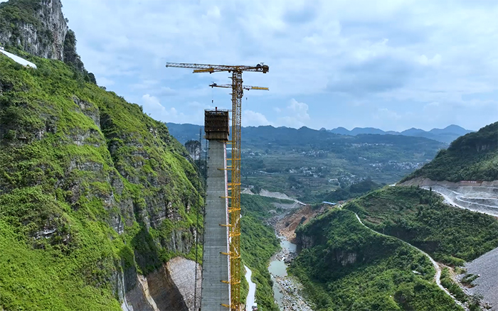 绿色低碳 |  超大塔助建内蒙热电联产项目